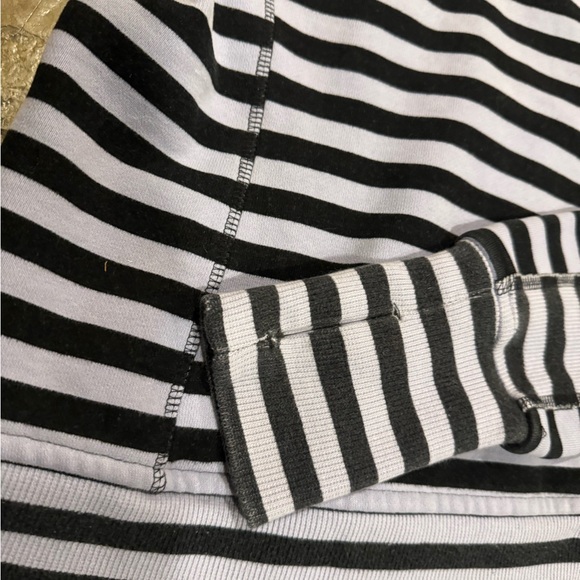 Lululemon Scuba sea stripe printed polar haze jacket hoodie size 6 - Picture 9 of 10